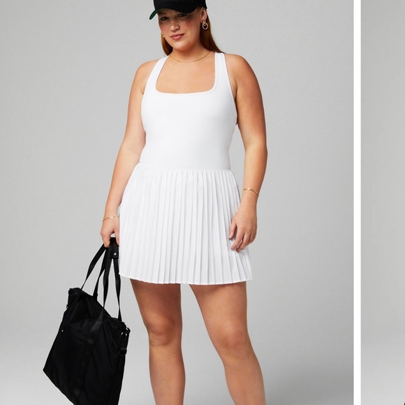 Fabletics Hot Shot Pleated Dress Classic Mini WHITE size XL - Picture 1 of 5